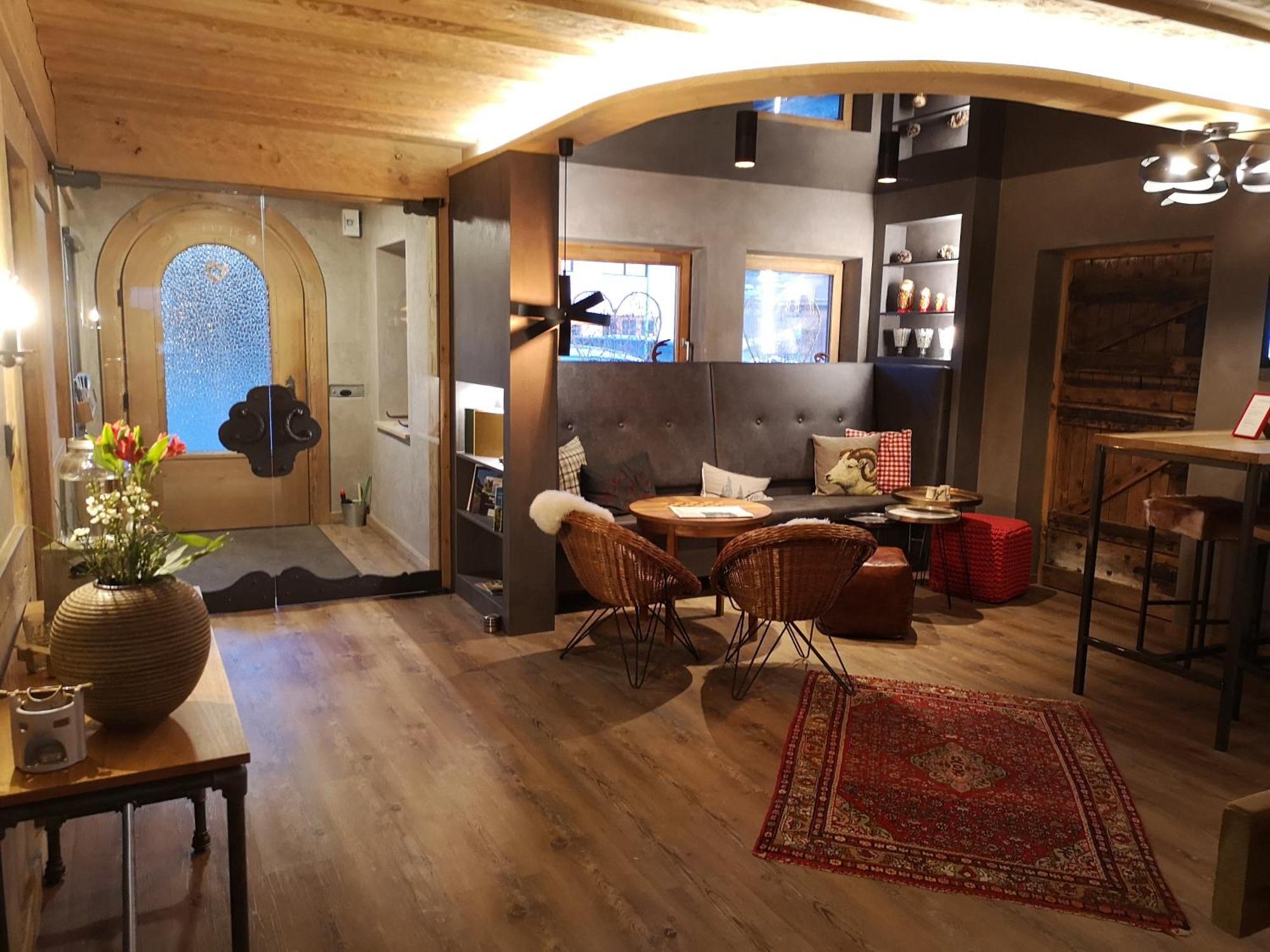 Dreimaederlhaus - Das Vegetarische Boutique Hotel Füssen Esterno foto